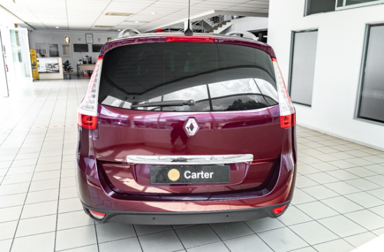 RENAULT SCENIC III 2009 - ON GRAND SCENIC III 2.0 dCi BOSE LTD ED 2022/67176_TU_87530340_15594_Used_711.jpg