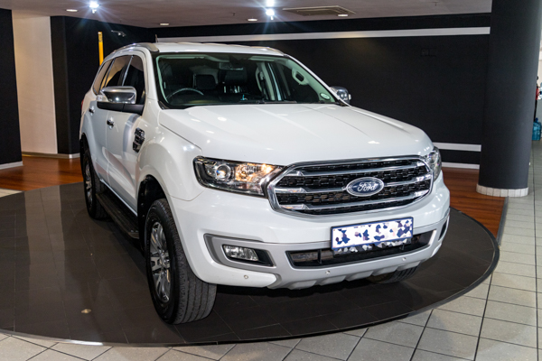 Ford Everest 2.0Turbo XLT 2023/70366_FordEver2e28.jpg