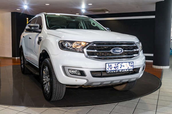 Ford Everest 2.0Turbo XLT 2023/70367_FordEver2e28.jpg