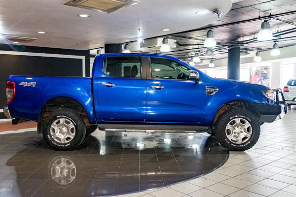 Ford Ranger 3.2 double cab 4x4 XLT auto 2023/70429_FordRang3fd12.jpg