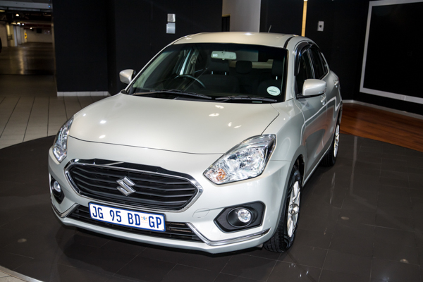 Suzuki DZire 1.2 GL auto 2023/70681_SuzuDZir2Fs3.jpg