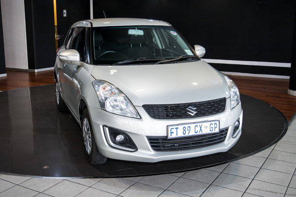 Suzuki Swift 1.2 GL 2023/70715_SuzuSwif2Fh2.jpg