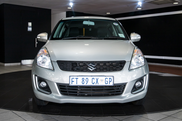 Suzuki Swift 1.2 GL 2023/70716_SuzuSwif2Fh2.jpg