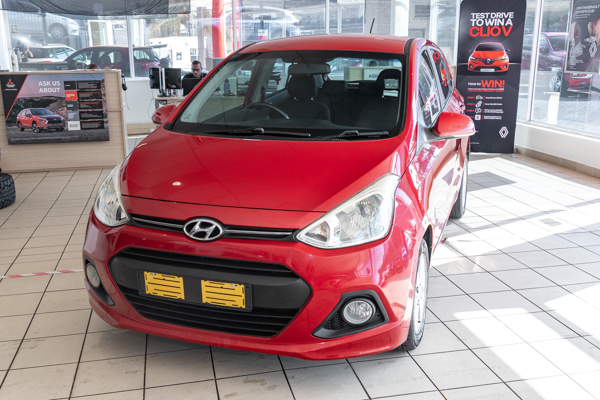 Hyundai Grand i10 1.2 Fluid auto 2023/71744_HyunGrai10_1fh8.jpg