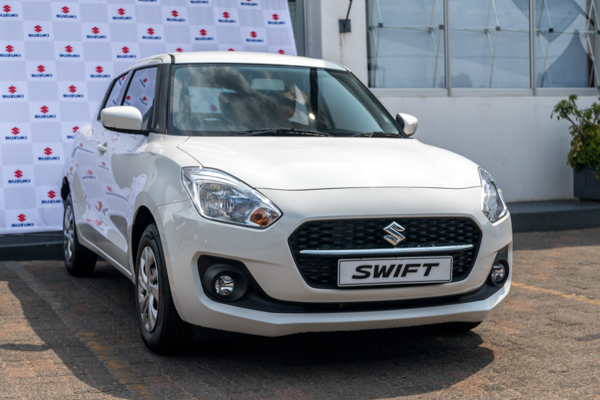 Suzuki Swift hatch 1.2 GL 2023/72873_SuzuSwif1ffh2.jpg