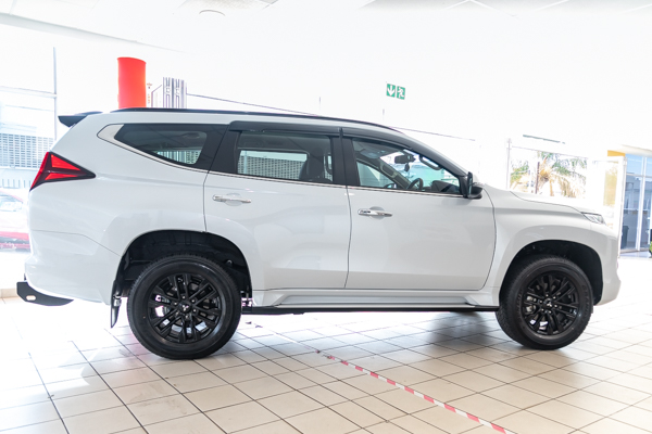 Mitsubishi Pajero Sport 2.4DI-D Aspire 2023/72987_MitsPajS2Fe4.jpg