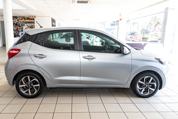 Hyundai Grand i10 1.2 Fluid 2023/73705_HyunGrai10_1fh7.jpg