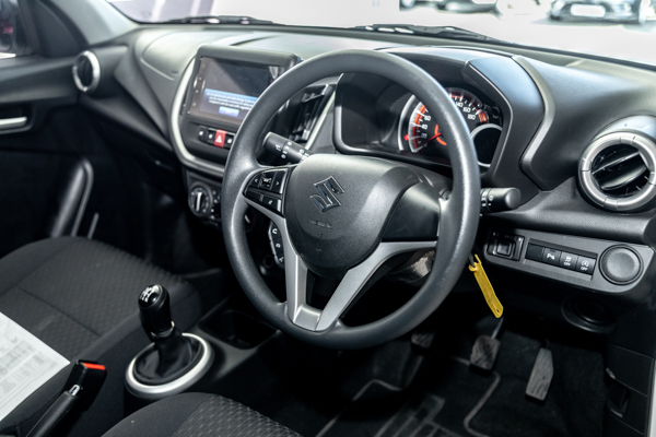 Suzuki Celerio 1.0 GL 2023/73936_SuzuCele1Fh02.jpg