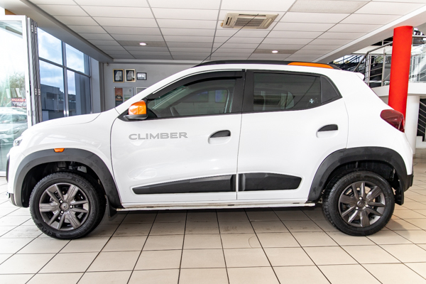 Renault Kwid 1.0 Climber 2023/75843_RenaKwid1Fh11.jpg