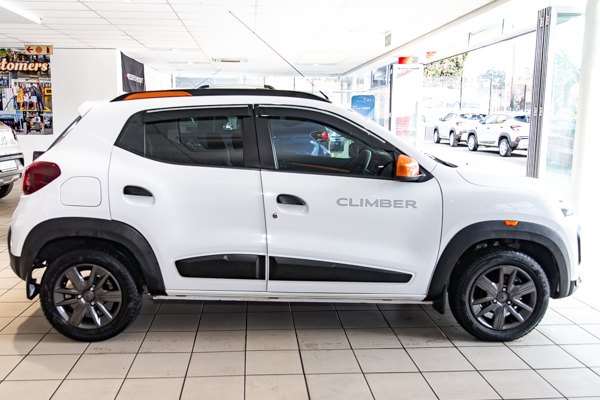 Renault Kwid 1.0 Climber 2023/75848_RenaKwid1Fh11.jpg