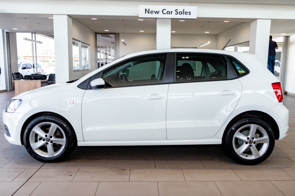 Volkswagen Polo Vivo hatch 1.4 Comfortline 2023/76565_VolkPoVi2h02.jpg