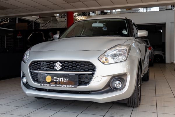 Suzuki Swift 1.2 GLX 2023/76852_SuzuSwif2Fh4.jpg