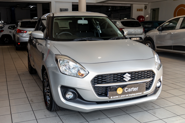 Suzuki Swift 1.2 GLX 2023/76859_SuzuSwif2Fh4.jpg