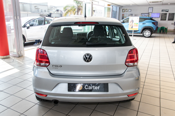 Volkswagen Polo Vivo hatch 1.4 Trendline 2023/77318_VolkPoVi1fh14.jpg