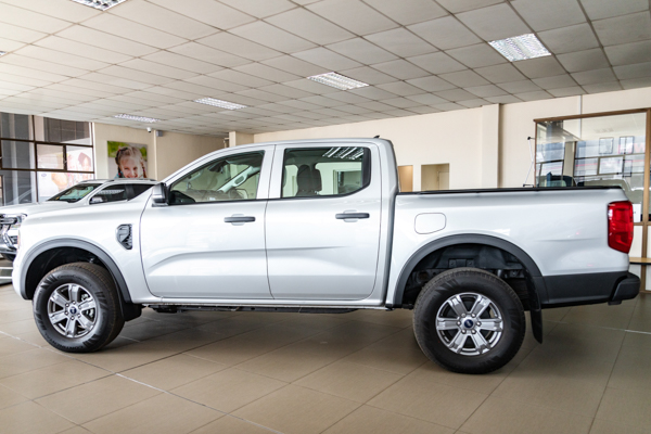 Ford Ranger 2.0 SiT double cab XL manual 2023/77480_FordRang4d3.jpg