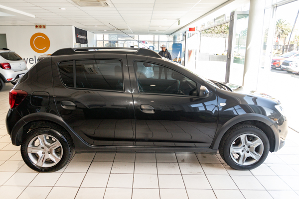 Renault Sandero Stepway 66kW turbo 2023/77911_RenaSand2h3.jpg