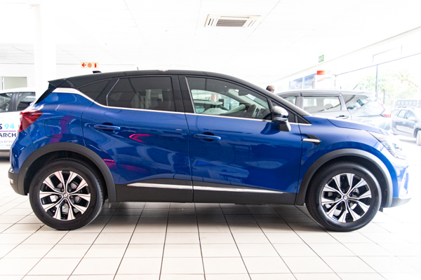 Renault Captur 1.3 Turbo Intens 2023/78272_RenaCapt2e2.jpg