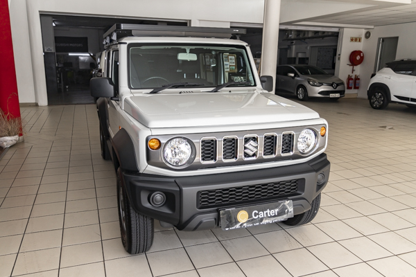 Suzuki Jimny 1.5 GL AllGrip 2024/80205_SuzuJimn2e4.jpg