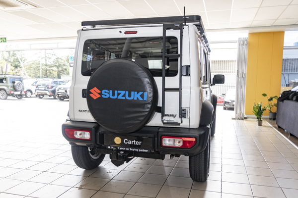 Suzuki Jimny 1.5 GL AllGrip 2024/80221_SuzuJimn2e4.jpg