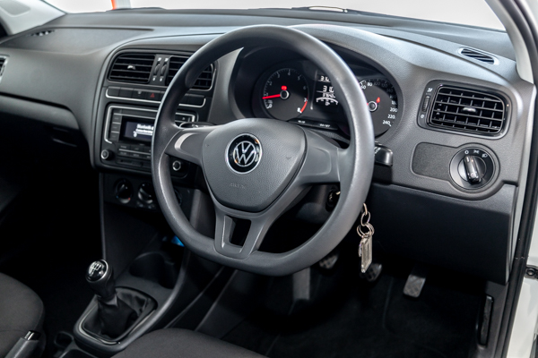 Volkswagen Polo Vivo hatch 1.4 Trendline 2024/83522_VolkPoVi1fh14.jpg