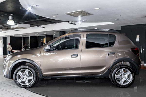 Renault Sandero Stepway 66kW turbo Expression 2024/84696_RenaSand2fh2.jpg