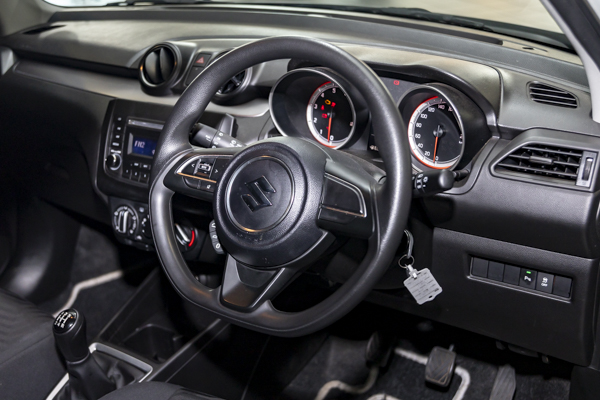 Suzuki Swift hatch 1.2 GL 2024/87095_SuzuSwif1ffh2.jpg