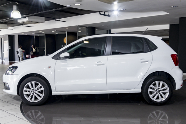 Volkswagen Polo Vivo hatch 1.6 Comfortline auto 2024/87122_VolkPoVi2h03.jpg