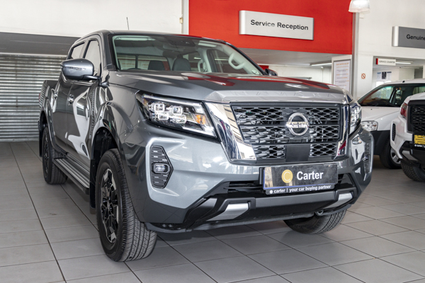 Nissan Navara 2.5DDTi double cab LE 2024/89736_NissNava2Fd2.jpg