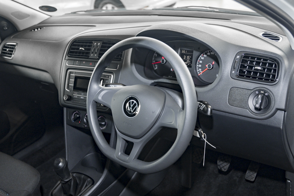 Volkswagen Polo Vivo hatch 1.4 Trendline 2024/90523_VolkPoVi1fh14.jpg