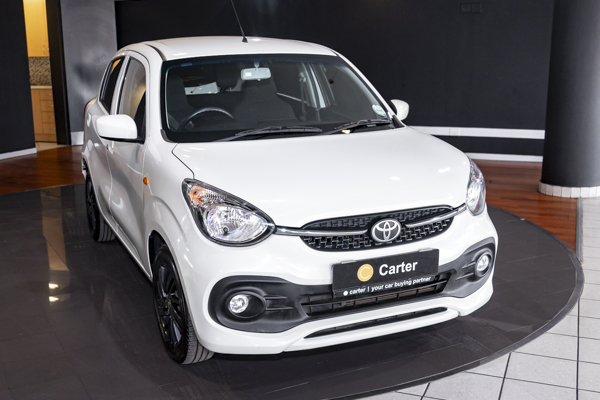 Toyota Vitz 1.0 XR manual 2024/90585_ToyoVitz1h2.jpg