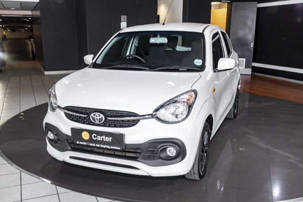 Toyota Vitz 1.0 XR manual 2024/90589_ToyoVitz1h2.jpg
