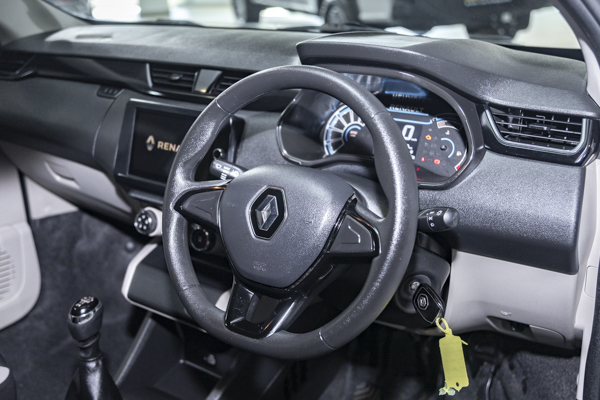 Renault Triber 1.0 Dynamique 2024/91285_RenaTrib1e12.jpg