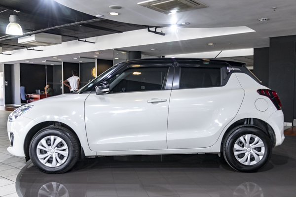 Suzuki Swift hatch 1.2 GL 2024/91339_SuzuSwif1ffh2.jpg