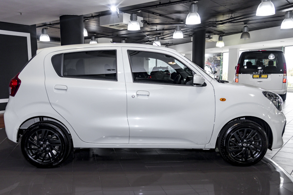 Suzuki Celerio 1.0 GL 2024/92601_SuzuCele1Fh02.jpg