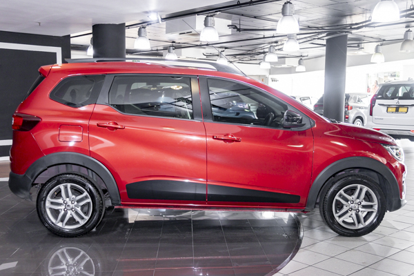 Renault Triber 1.0 Prestige auto 2024/92692_RenaTrib1e14.jpg