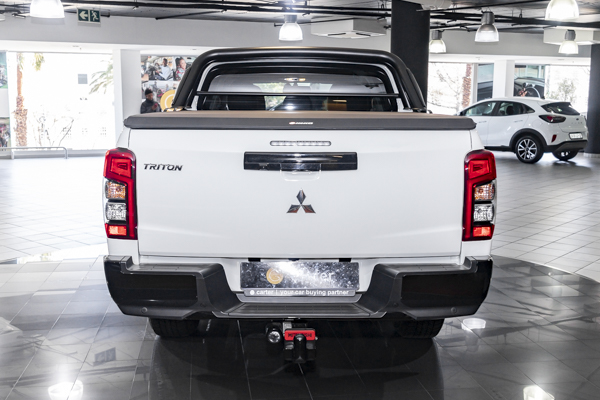 Mitsubishi Triton 2.4DI-D double cab 4x4 auto 2024/92997_MitsTrit2d2.jpg