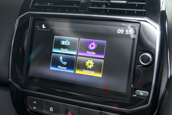 Renault Kwid 1.0 Zen auto 2024/93376_RenaKwid1Fh10.jpg