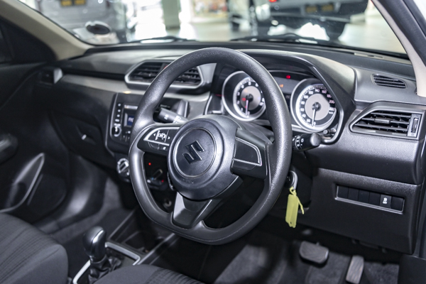 Suzuki DZire 1.2 GL auto 2024/93967_SuzuDZir2Fs3.jpg