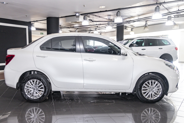 Suzuki DZire 1.2 GL auto 2024/94355_SuzuDZir2Fs3.jpg