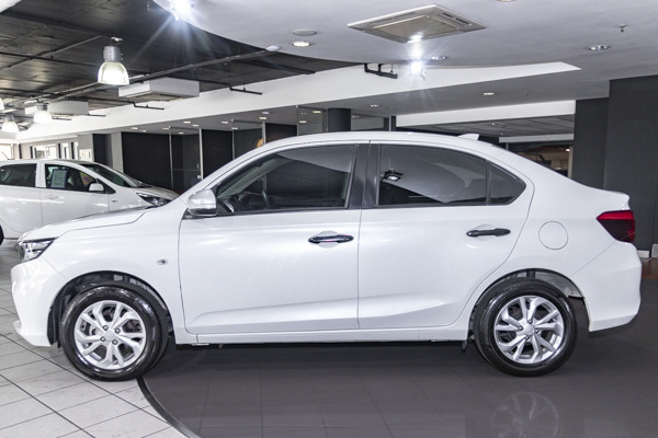 Honda Amaze 1.2 Trend 2024/94370_HondAmaz2Fs1.jpg
