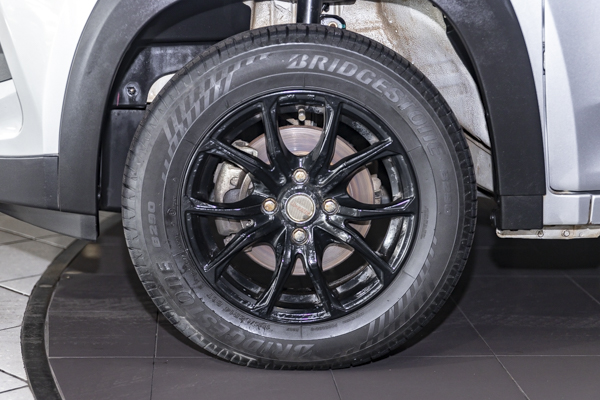 Mahindra KUV100 Nxt 1.2 G80 K2+ DARE 2024/96362_MahiKUV1_1Fe7.jpg
