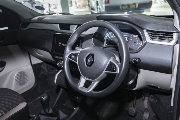 Renault Triber 1.0 Prestige 2024/96848_RenaTrib1e13.jpg