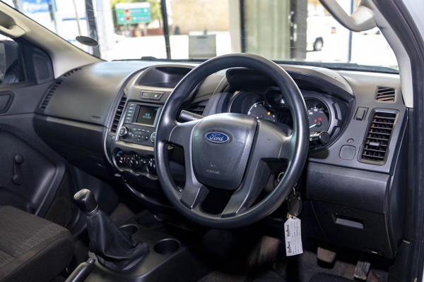 Ford Ranger 2.2TDCi 2024/96932_FordRang3Fp39.jpg
