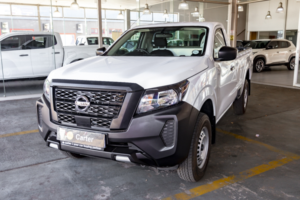 Nissan Navara 2.5DDTi single cab SE 2024/97130_NissNava2Fp8.jpg