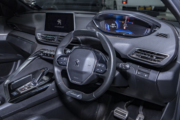 Peugeot 3008 1.6T GT Line 2024/97375_Peug3008_2e15.jpg