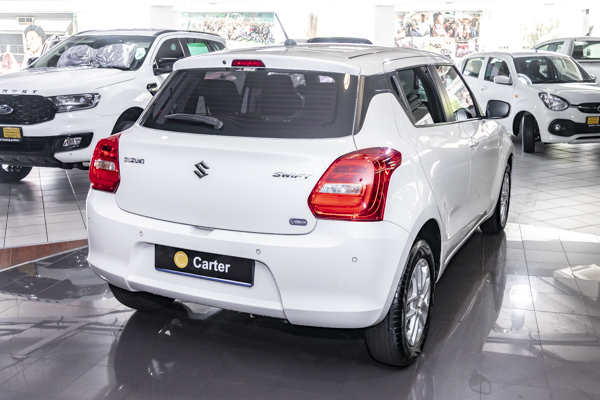 Suzuki Swift 1.2 GLX 2024/97491_SuzuSwif2Fh4.jpg