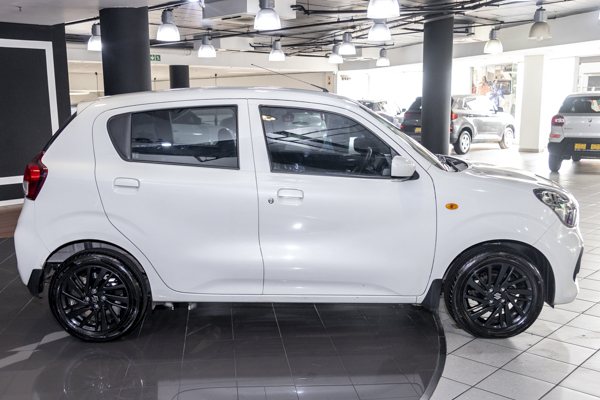 Suzuki Celerio 1.0 GL 2025/100049_SuzuCele1Fh02.jpg