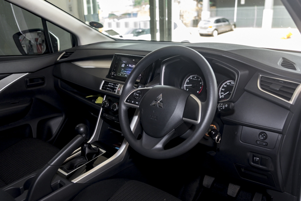 Mitsubishi Xpander 1.5 manual 2025/103341_MitsXpan1Fe1.jpg