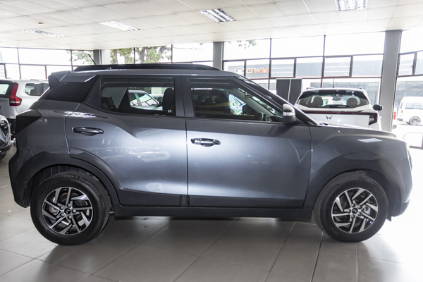 Mahindra XUV 3XO 1.2T AX5 auto 2025/103925_MahiXUV3X_1e6.jpg