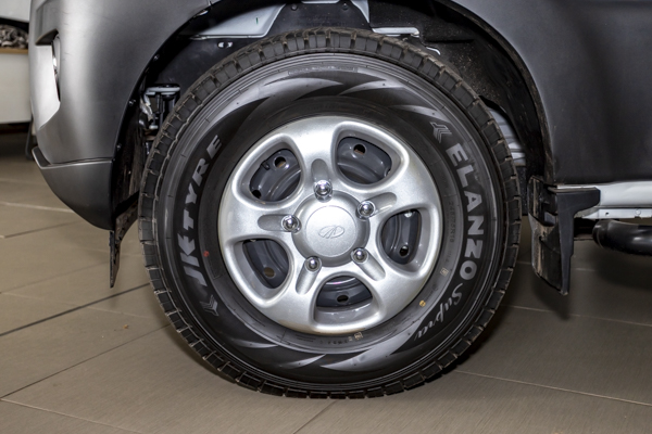 Mahindra Pik Up 2.2CRDe S4 dropside 2025/103933_MahiPikU2p5.jpg
